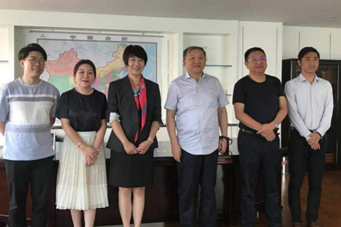 2019 年 8 月金運(yùn)集團(tuán)與華潤(rùn)萬象城合作簽約.PNG